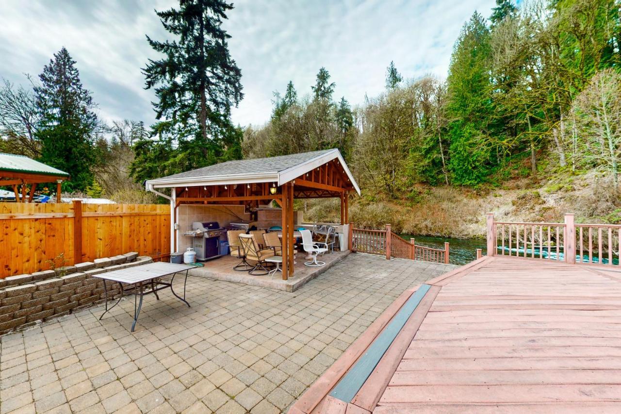 Cedar River Retreat 伦顿 外观 照片
