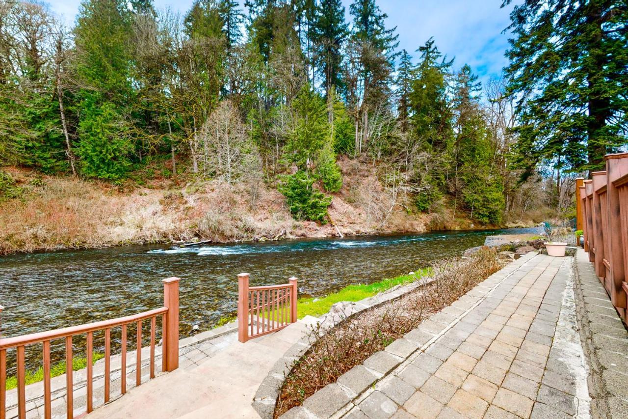 Cedar River Retreat 伦顿 外观 照片